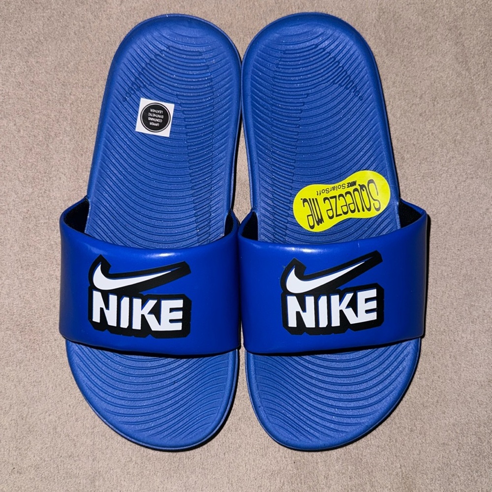 NWOT Kids Nike Slides